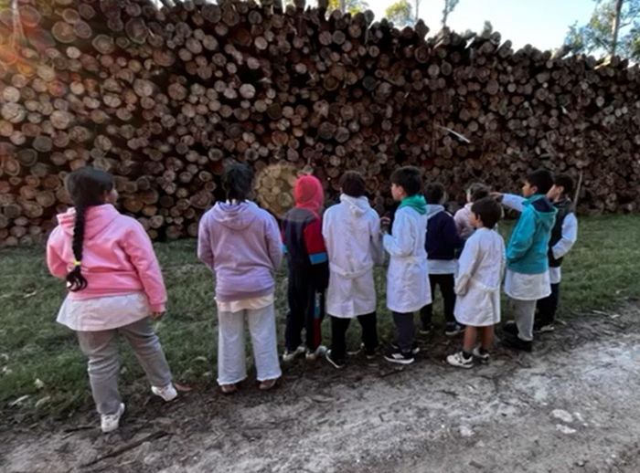 Recibimos la visita de alumnos de la Escuela Nro. 27
